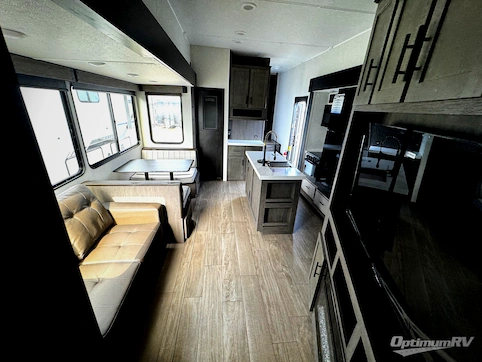 2026 Forest River Cherokee Arctic Wolf 3750SUITE RV Photo 3