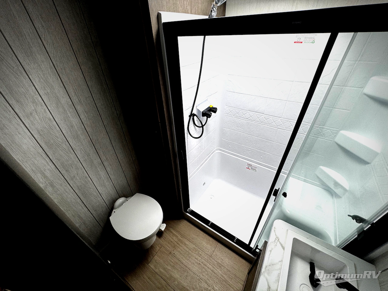 2026 Forest River Cherokee Arctic Wolf 3750SUITE Photo 19