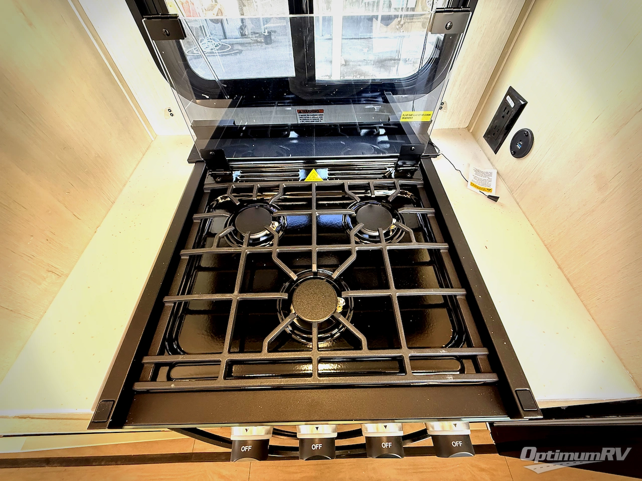 2026 Forest River Cherokee Arctic Wolf 38LEAH.G Photo 9