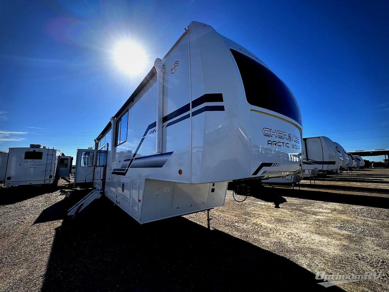 2026 Forest River Cherokee Arctic Wolf 38LEAH.G Photo 1