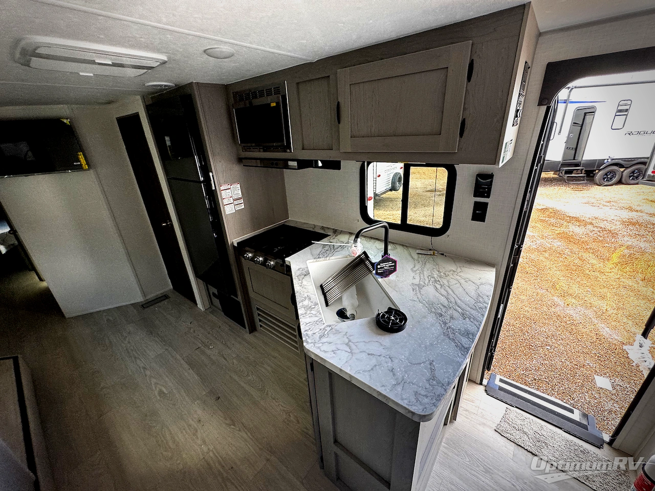 2026 Coachmen Clipper 6K Series 292TB Photo 6