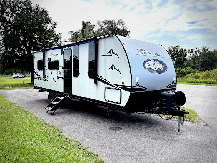 2024 Forest River Cherokee Grey Wolf Black label 22RRBL RV Photo 1