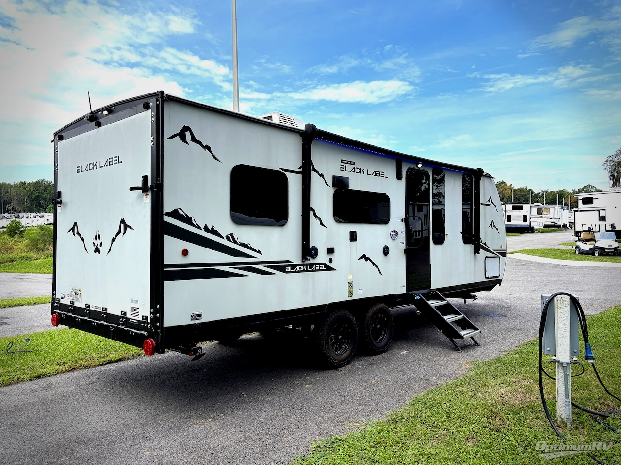 2024 Forest River Cherokee Grey Wolf Black label 22RRBL Photo 2