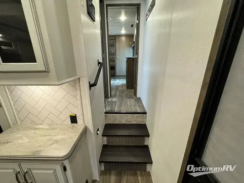 2023 Keystone Cougar 316RLS RV Photo 4