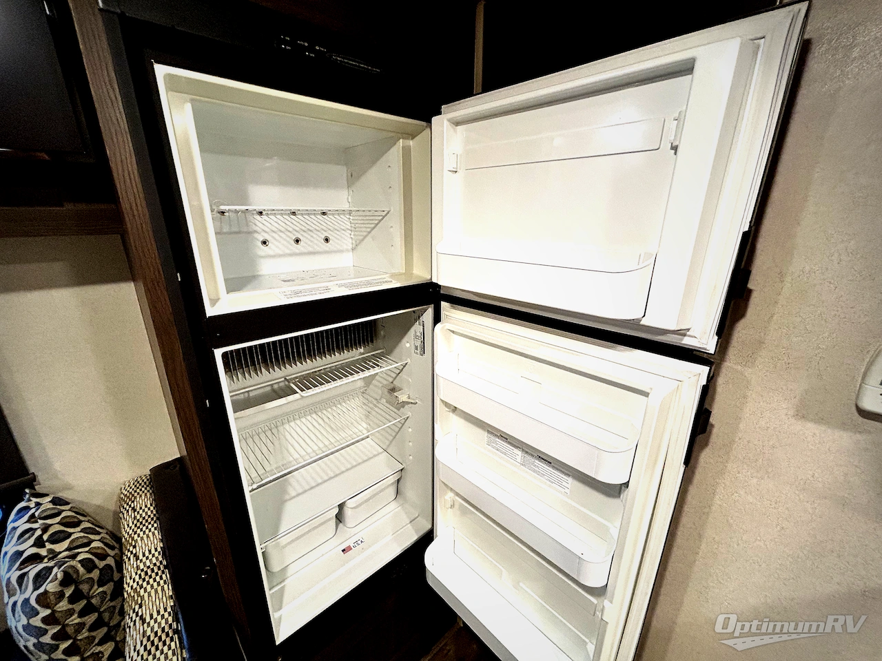 2018 Forest River Wildwood X-Lite 201BHXL Photo 9