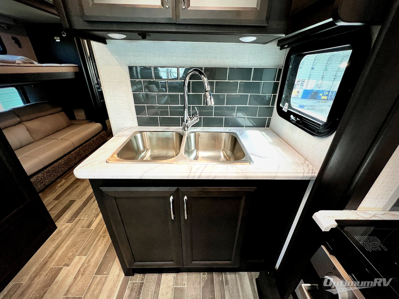 2024 Holiday Rambler Admiral 33B6 Photo 11