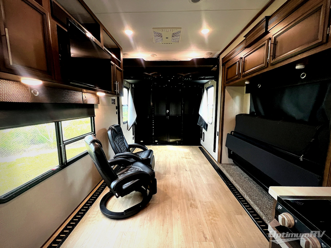 2020 KZ Venom V-Series V3214DK Photo 4