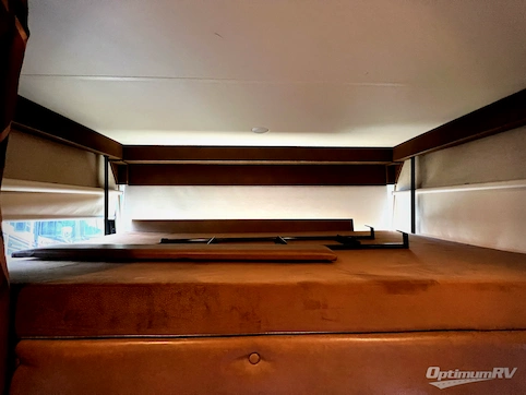 2016 Jayco Precept 35UN RV Photo 2