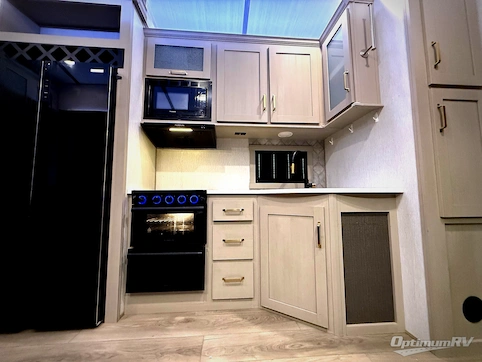 2024 Forest River Wildwood Heritage Glen 356QB RV Photo 3