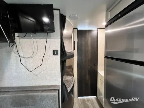 2022 Jayco Jay Flight SLX 264BH RV Photo 3