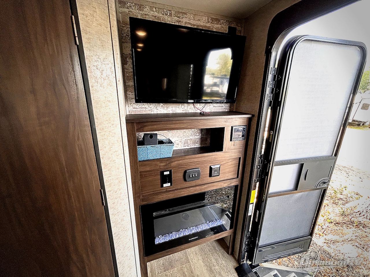 2020 Forest River XLR Boost 25LRLE Photo 11