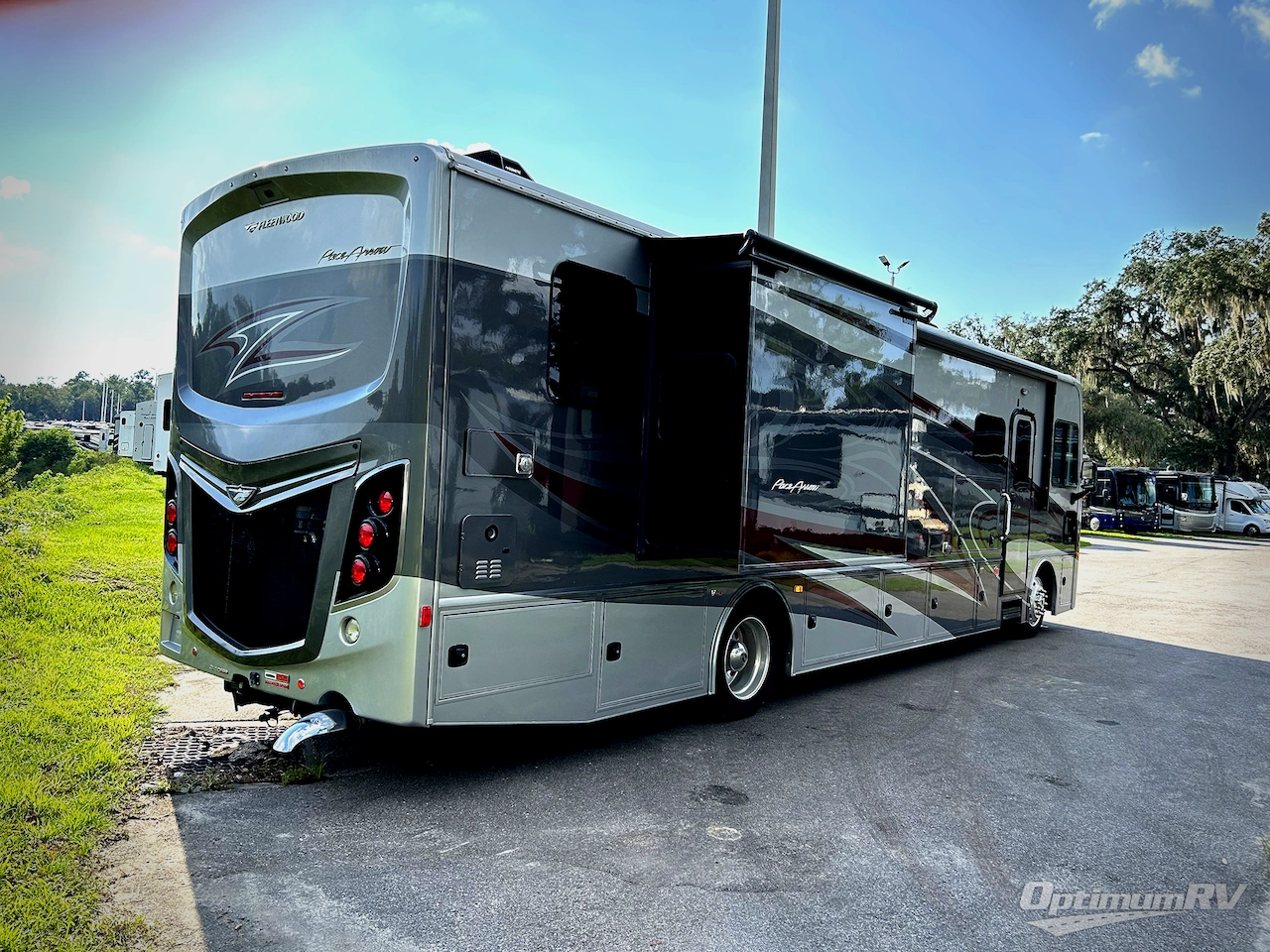2023 Fleetwood Pace Arrow 36U Photo 2
