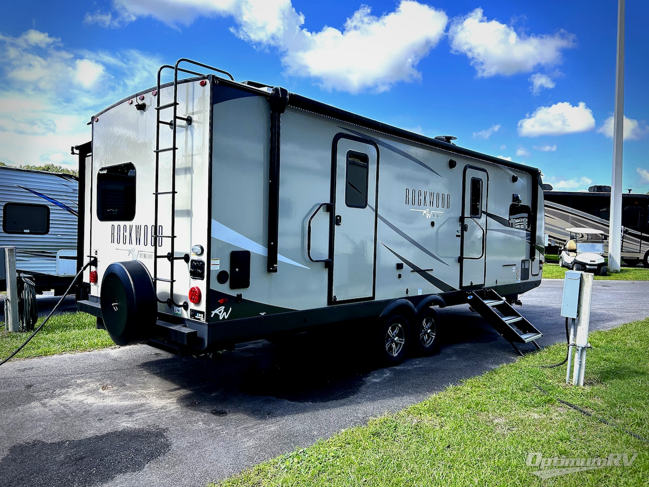 2023 Forest River Rockwood Ultra Lite 2608BS Photo 2