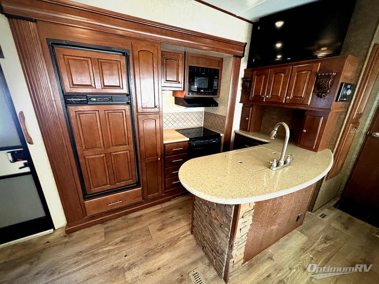 2015 Heartland ElkRidge 38RSRT Photo 4