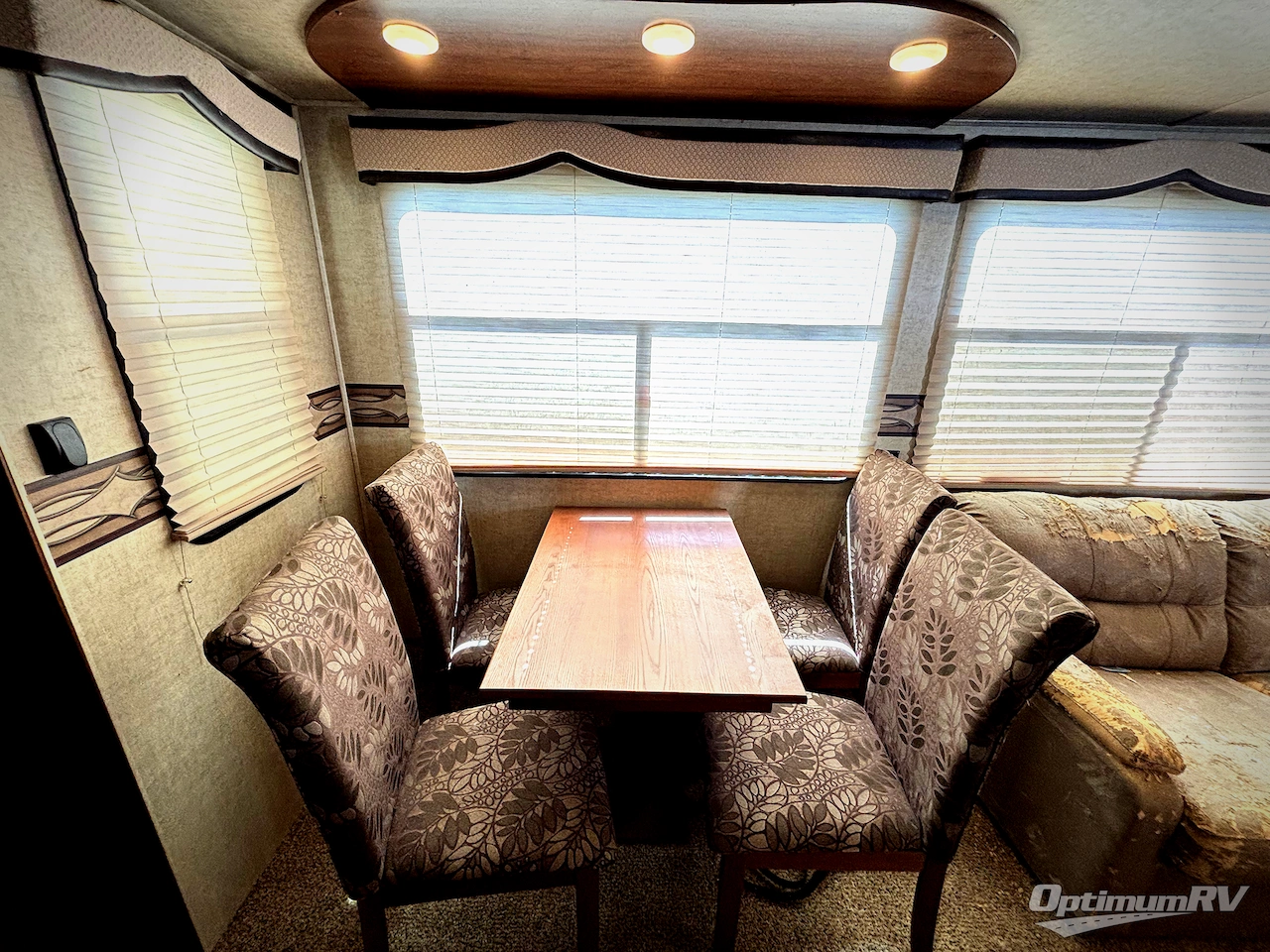 2015 Heartland ElkRidge 38RSRT Photo 14