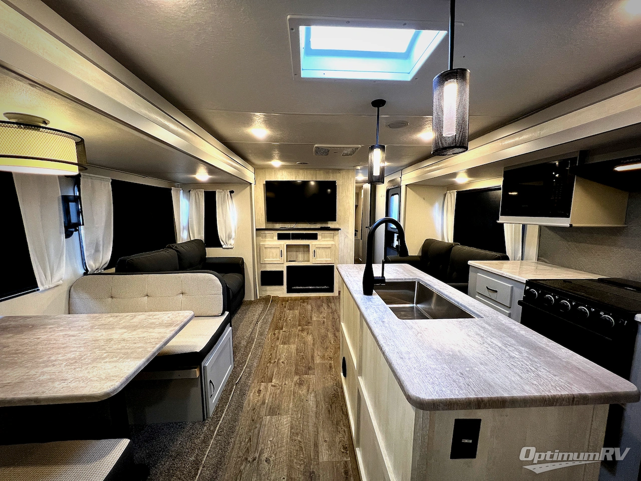 2021 Forest River Vibe 34BH Photo 1