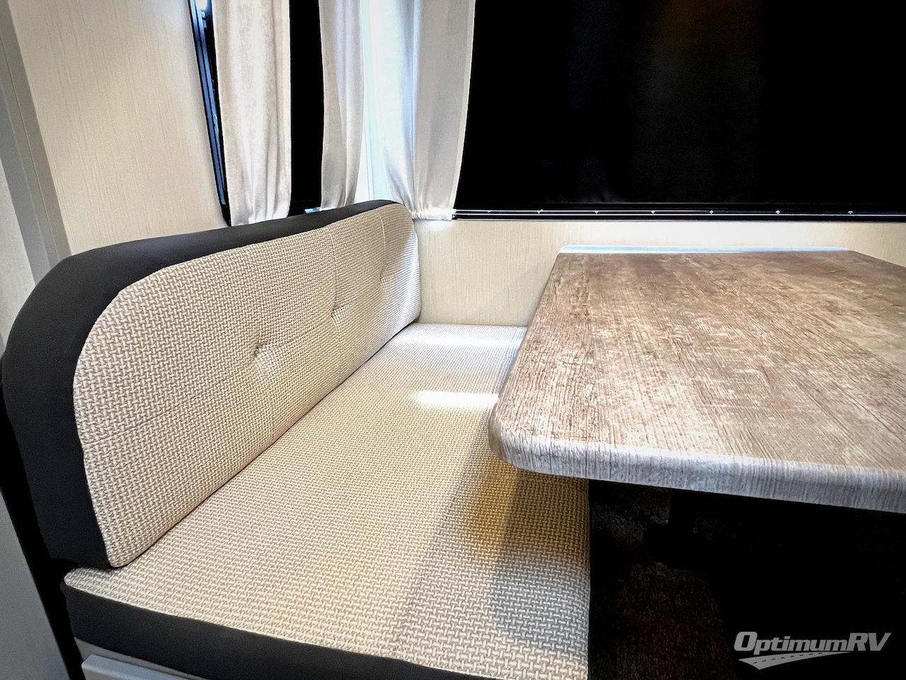 2021 Forest River Vibe 34BH Photo 5