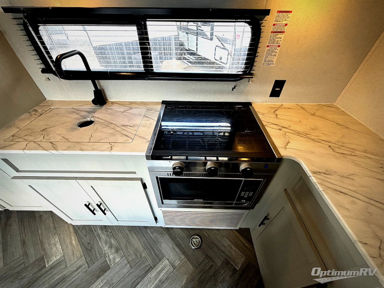 2022 Forest River Salem FSX 270RTKX Photo 8