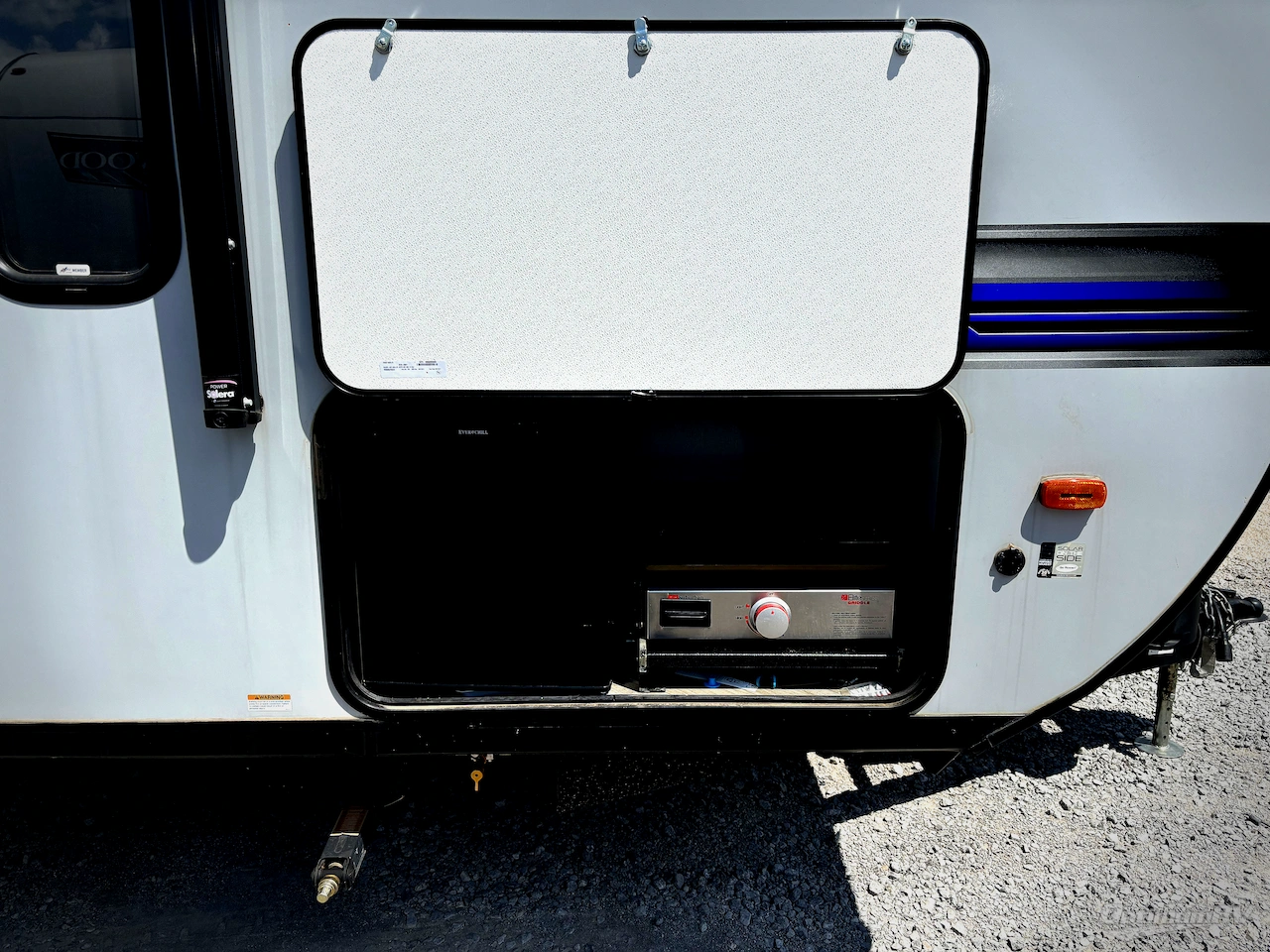 2022 Forest River Salem FSX 270RTKX Photo 12