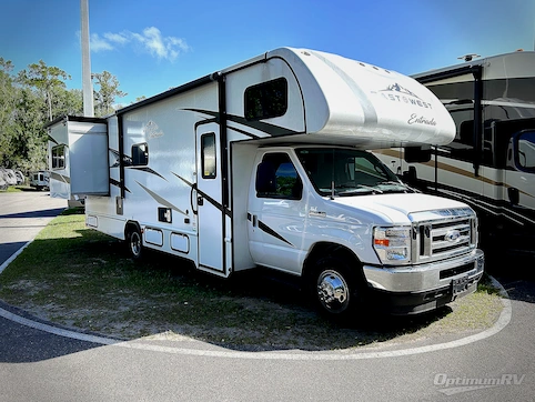 Used 2023 East To West Entrada 2600DS Featured Photo