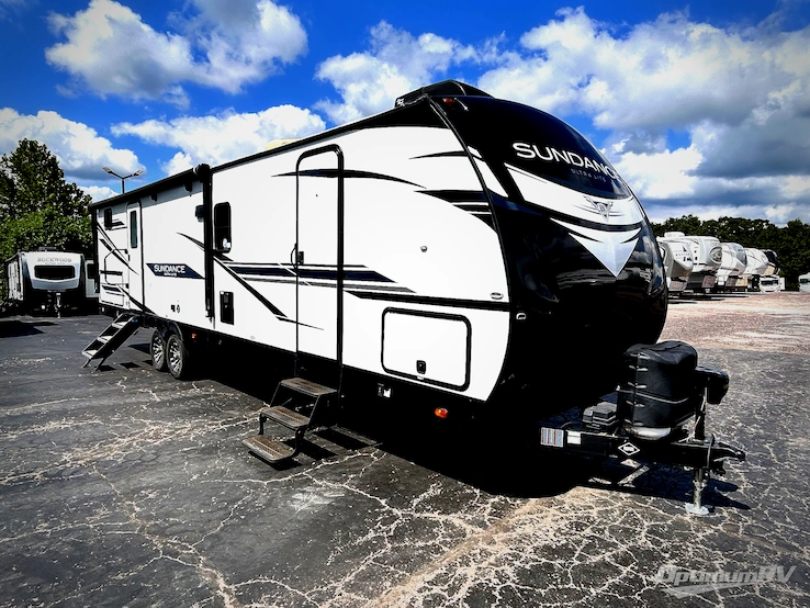 2022 Heartland Sundance Ultra Lite 326BH RV Photo 1