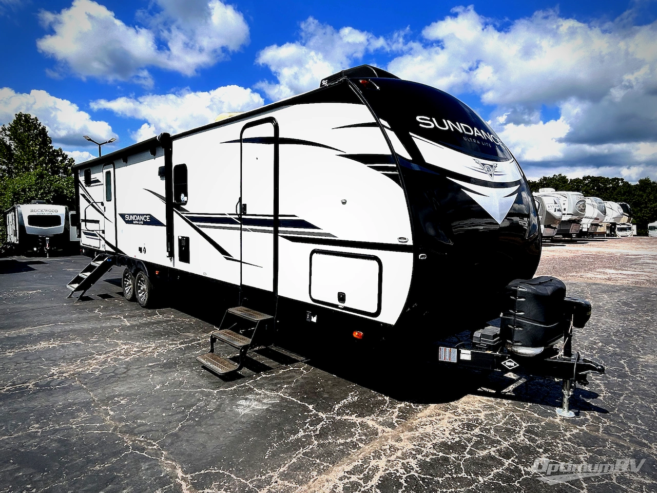 2022 Heartland Sundance Ultra Lite 326BH Photo 1