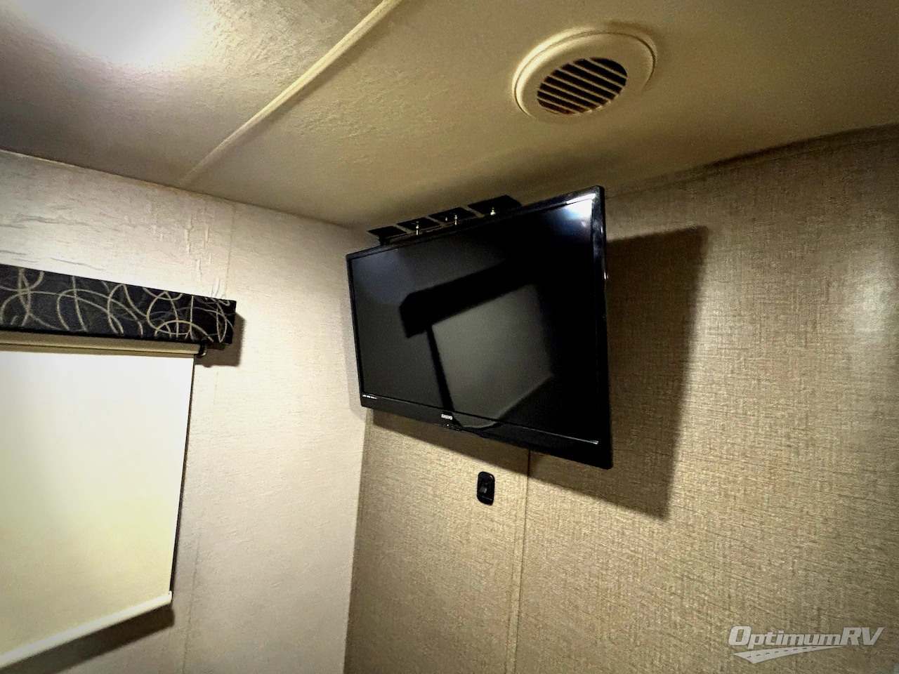 2018 KZ Durango 1500 D259RDD Photo 9