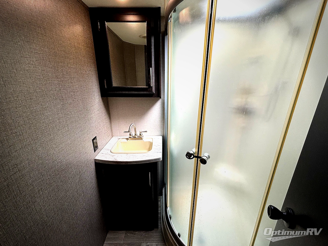 2018 KZ Durango 1500 D259RDD Photo 11