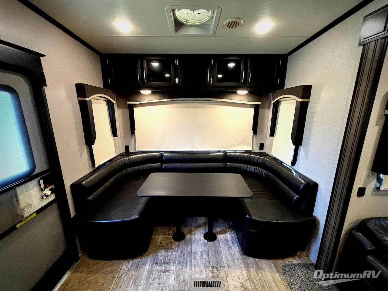 2018 KZ Durango 1500 D259RDD Photo 17