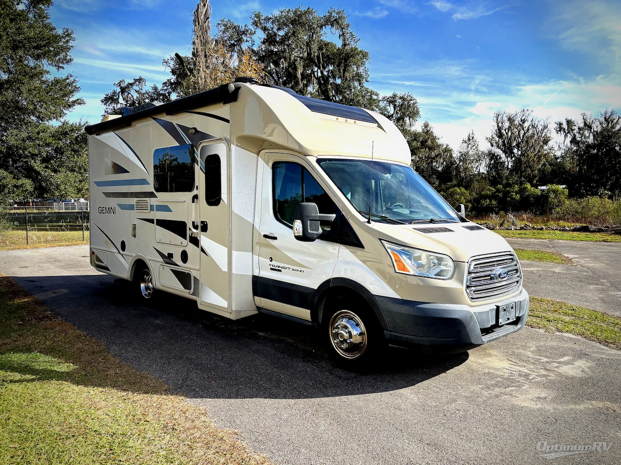 2016 Thor Gemini 23TR Photo 1