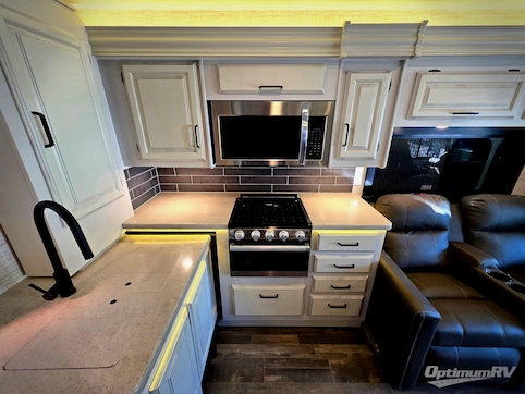 2024 Jayco Precept 31UL RV Photo 3