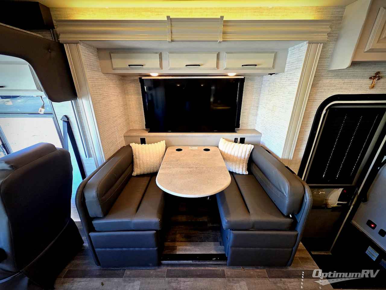 2024 Jayco Precept 31UL Photo 9
