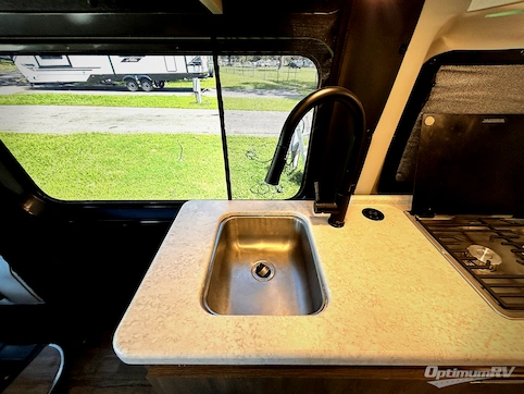 2023 Thor Twist 2JB RV Photo 3