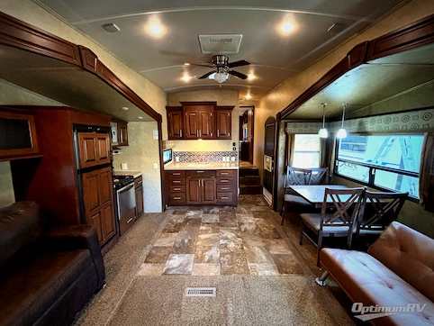 2015 Forest River Cedar Creek Silverback 29RE RV Photo 2