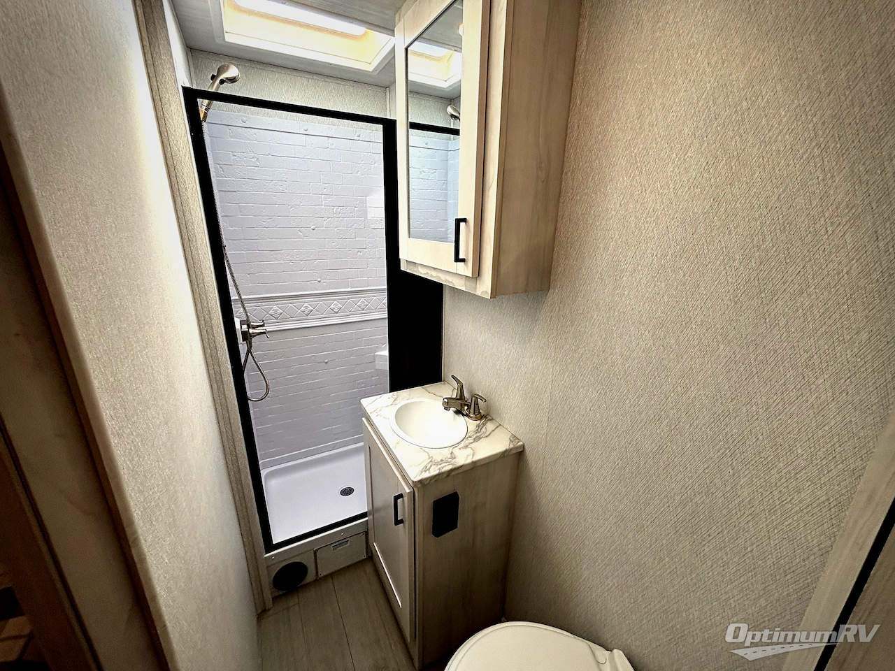 2023 East To West Entrada 2900DS Photo 15