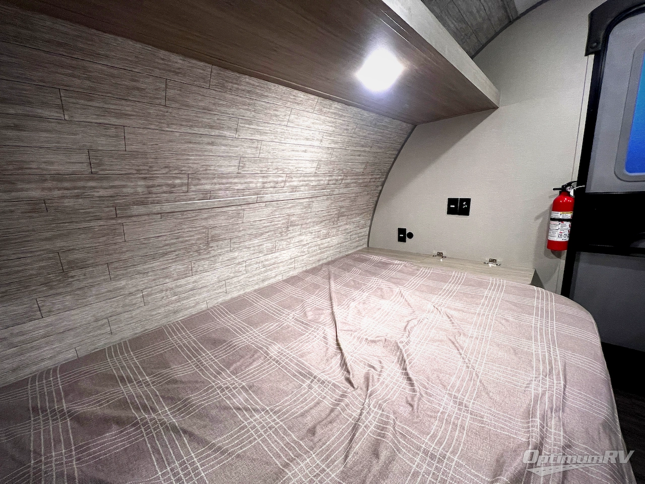 2025 Forest River Aurora Light 13RDX Photo 7