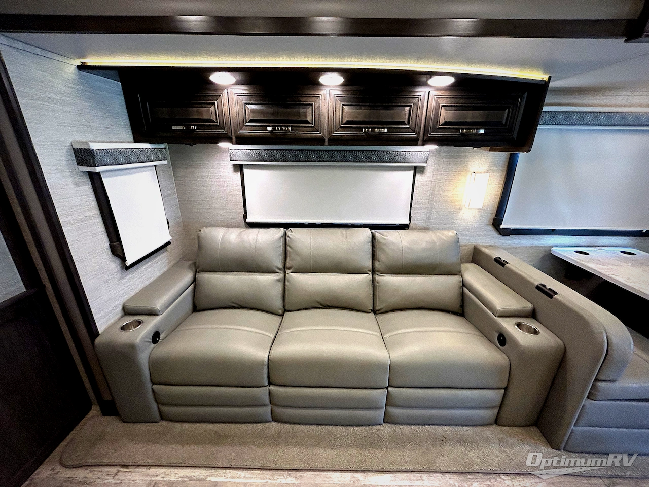 2022 Jayco Seneca Prestige 37K Photo 14