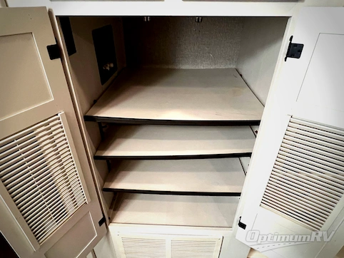 2020 Jayco Precept 34G RV Photo 4