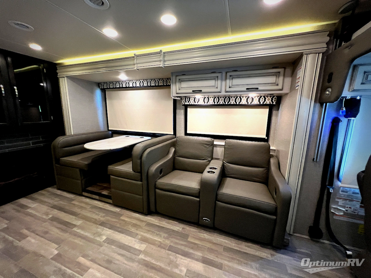 2020 Jayco Precept 34G Photo 14