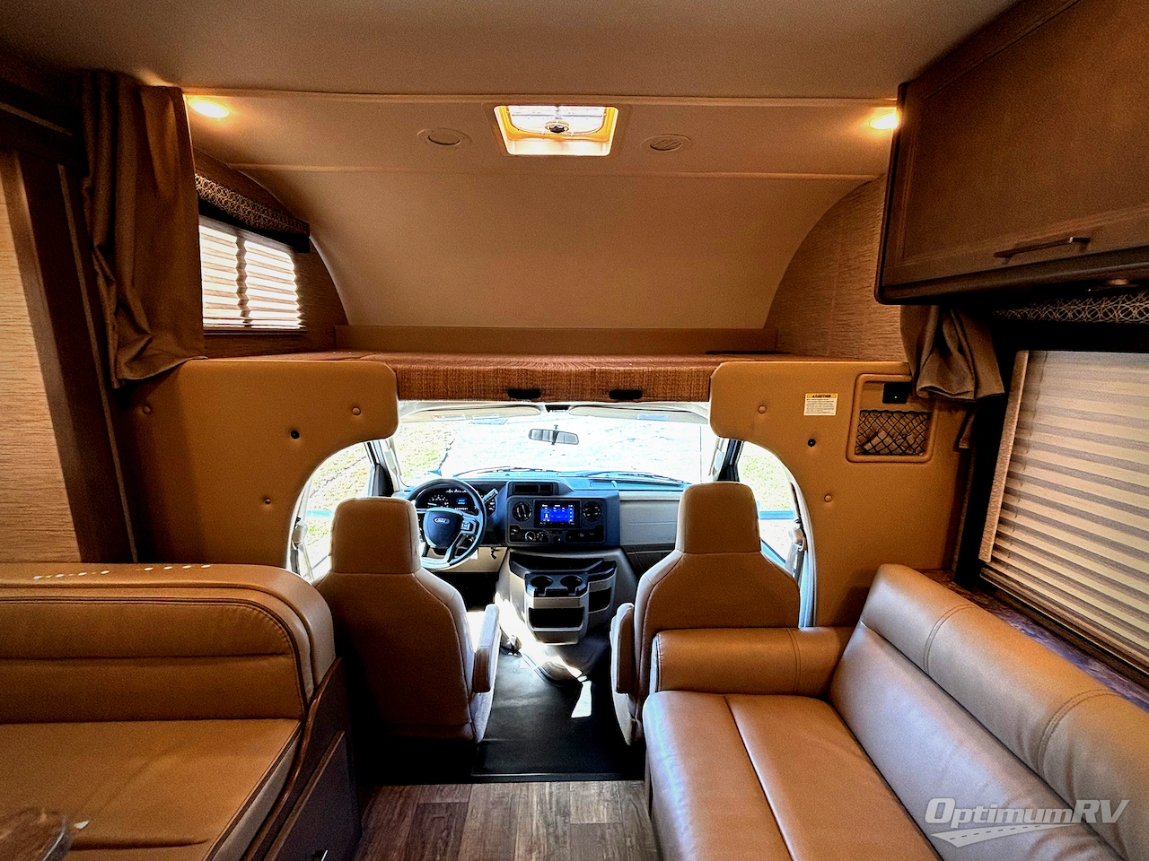 2023 Thor Quantum SE SE28 Ford Photo 10