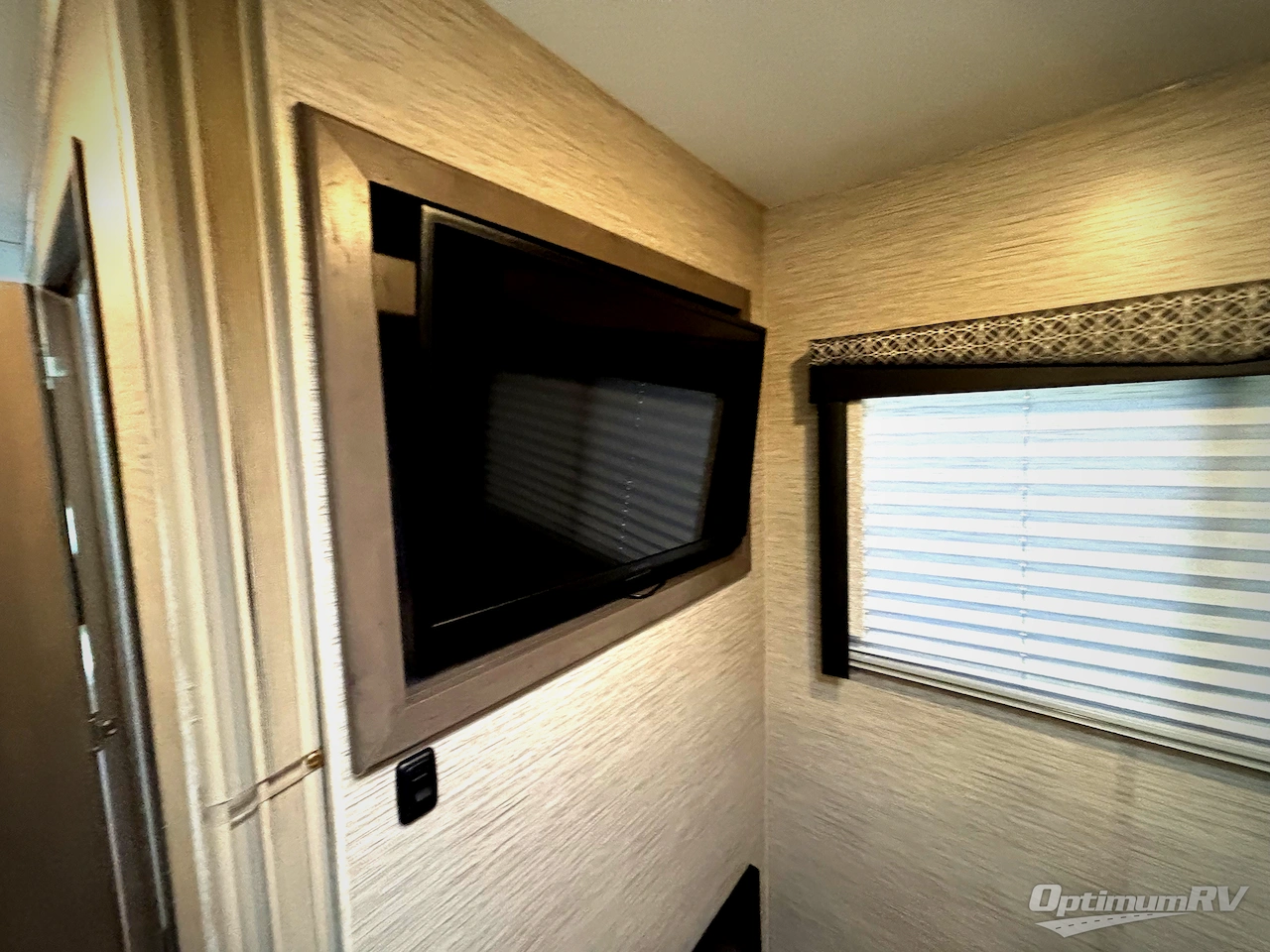 2023 Thor Quantum SE SE28 Ford Photo 19