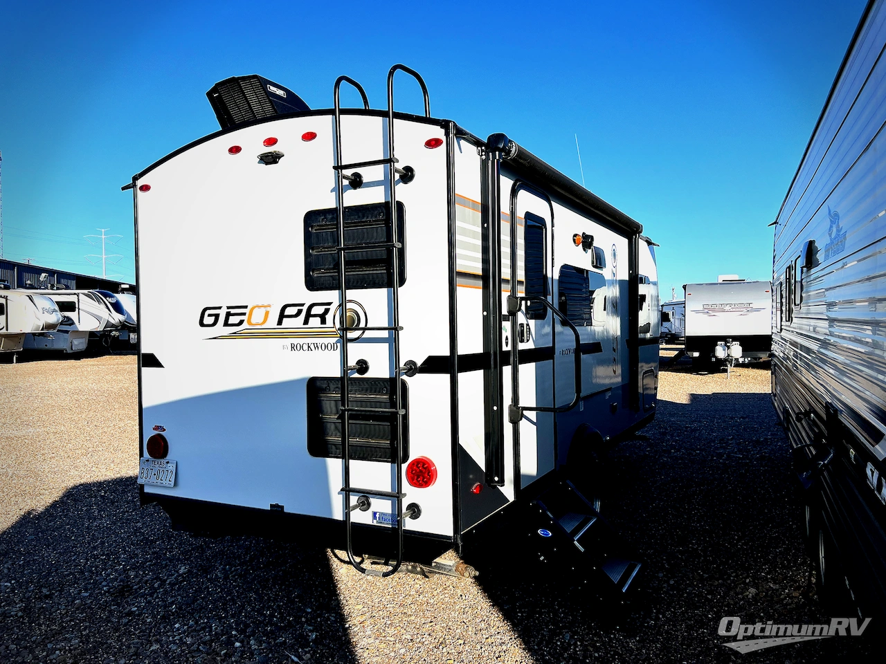 2020 Forest River Rockwood GEO Pro 19FBS Photo 2
