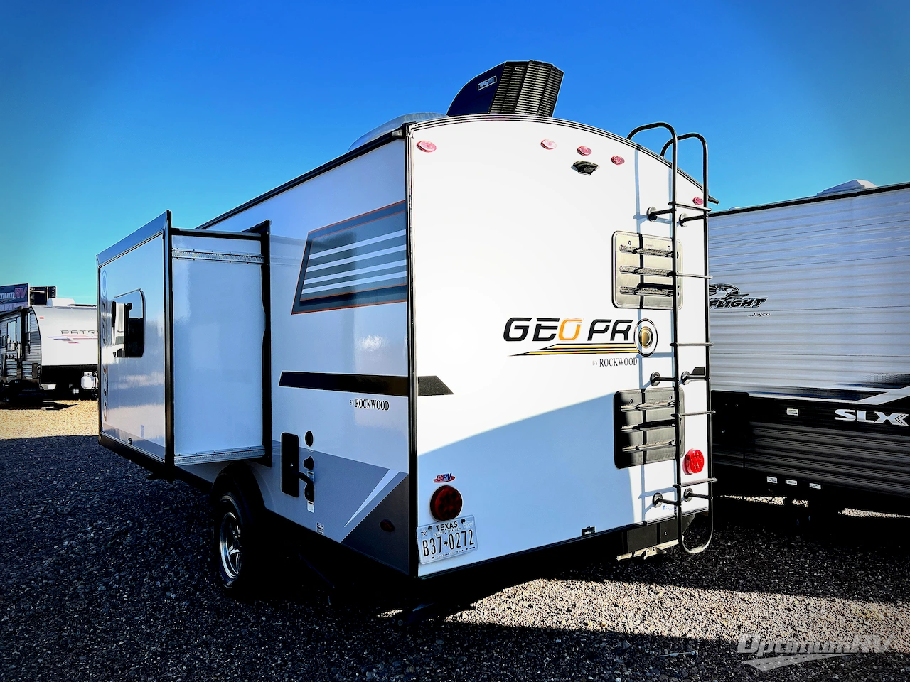 2020 Forest River Rockwood GEO Pro 19FBS Photo 3