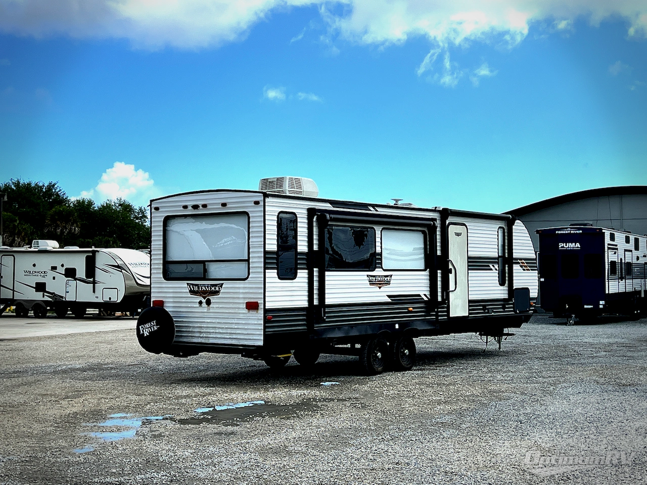 2021 Forest River Wildwood 27RE Photo 2