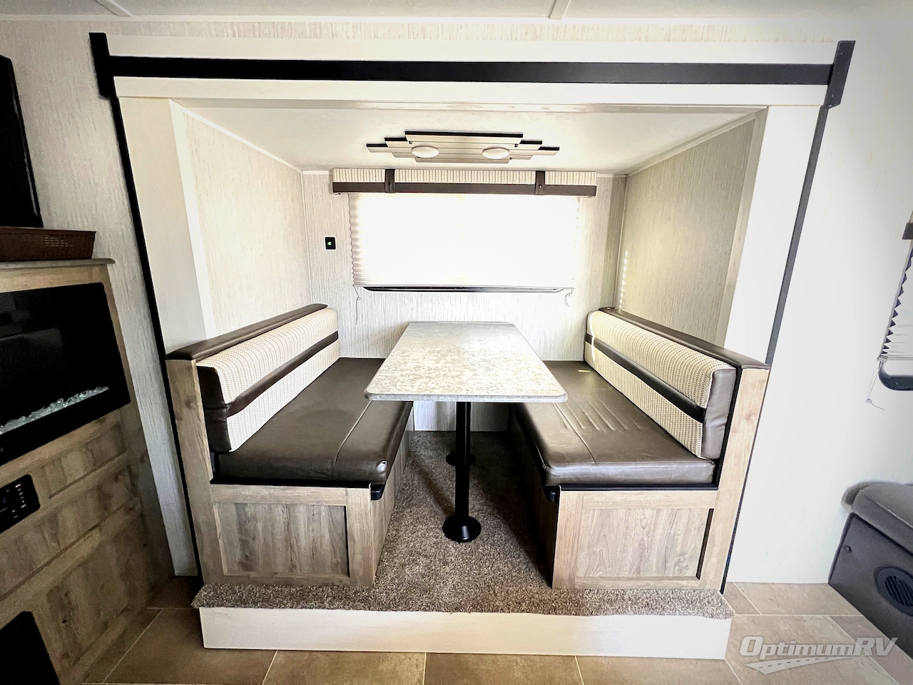 2021 Palomino Puma XLE Lite 24FBSC Photo 7