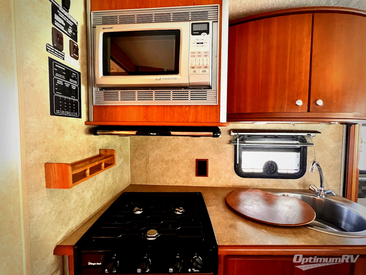 2008 Winnebago View 24H Photo 30