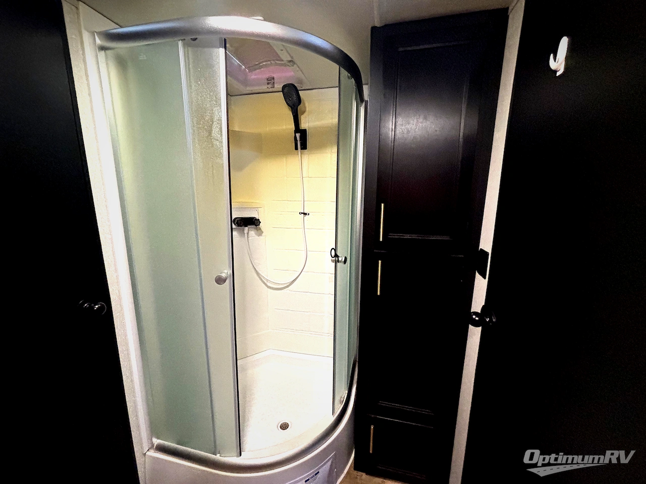 2022 Forest River Cherokee Grey Wolf 23MK Photo 11