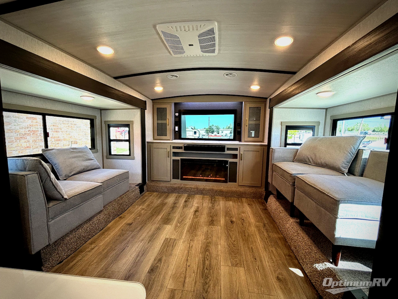 2024 Forest River Wildwood Heritage Glen 378FL Photo 10