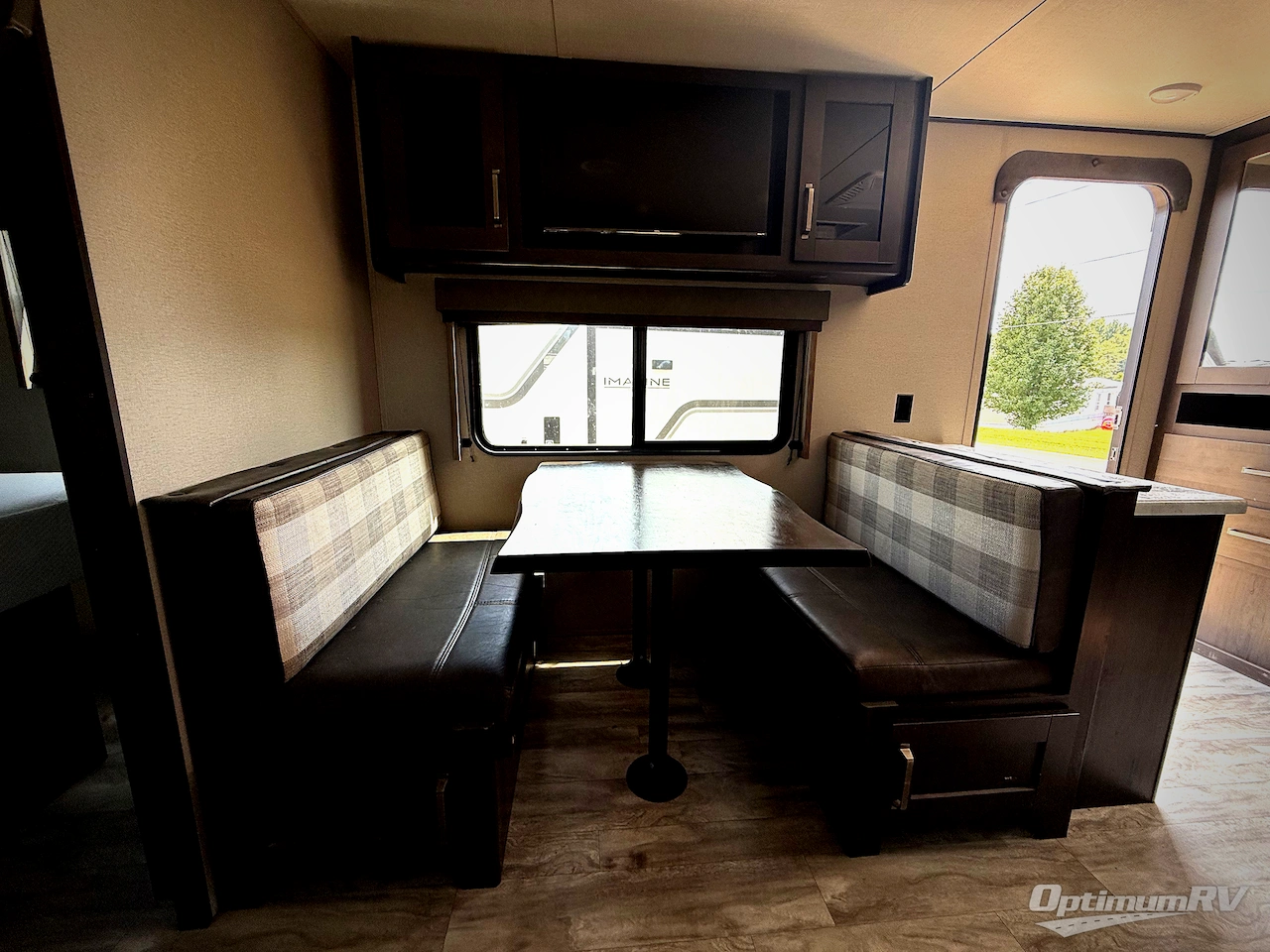 2021 Grand Design Transcend Xplor 240ML Photo 7