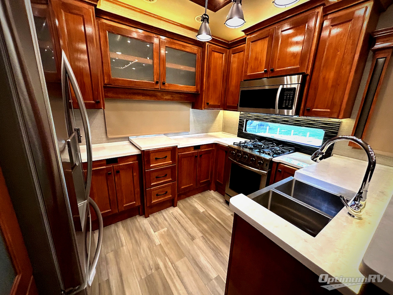 2022 VanLeigh Beacon 41LKB Photo 6